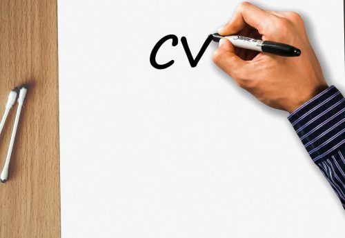 Créer des CV gagnants : Conseils pratiques pour les professionnels expérimentés