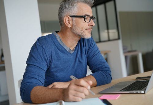 Se réorienter à 50 ans, est-ce possible?